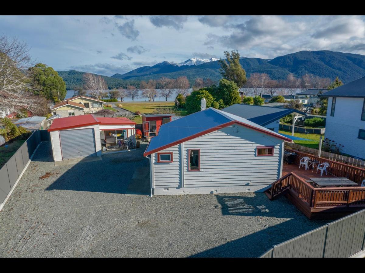 Te Anau Holiday Home - Free Wifi - Free Bikes & Kayaks - Short Walk To Lake & Town - Top Views Ngoại thất bức ảnh